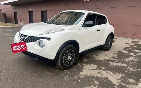 Nissan Juke II, 2014 год, 970 000 рублей, 8 фотография