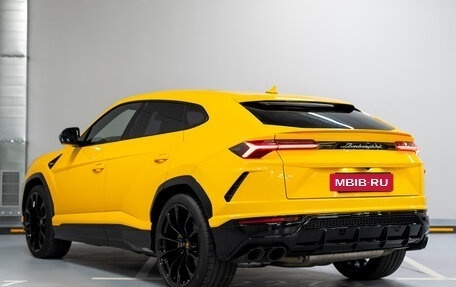 Lamborghini Urus I, 2022 год, 38 980 000 рублей, 9 фотография