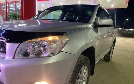 Toyota RAV4, 2006 год, 950 000 рублей, 14 фотография