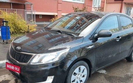 KIA Rio III рестайлинг, 2014 год, 990 000 рублей, 3 фотография