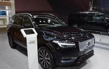 Volvo XC90 II рестайлинг, 2024 год, 9 850 000 рублей, 24 фотография