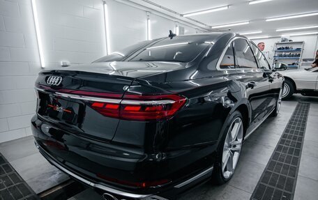 Audi S8, 2022 год, 18 000 000 рублей, 21 фотография