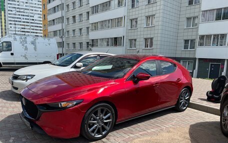 Mazda 3, 2020 год, 1 700 000 рублей, 2 фотография