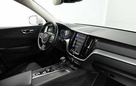 Volvo XC60 II, 2020 год, 4 100 000 рублей, 11 фотография