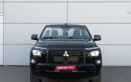 Mitsubishi L200, 2024 год, 5 199 000 рублей, 3 фотография