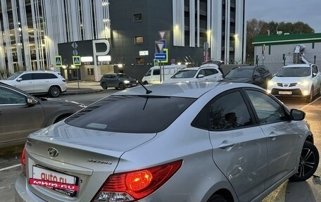 Hyundai Solaris II рестайлинг, 2013 год, 590 000 рублей, 3 фотография