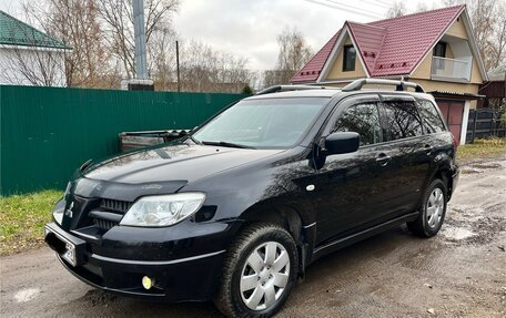 Mitsubishi Outlander III рестайлинг 3, 2008 год, 850 000 рублей, 1 фотография