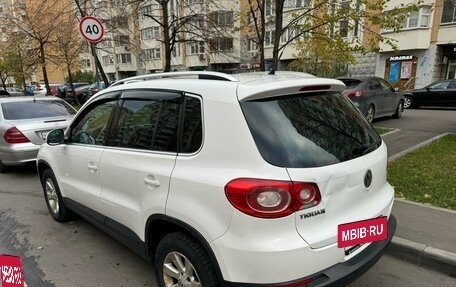 Volkswagen Tiguan I, 2011 год, 930 000 рублей, 4 фотография