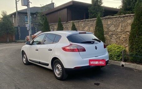 Renault Megane III, 2009 год, 477 700 рублей, 2 фотография