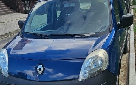 Renault Kangoo II рестайлинг, 2009 год, 850 000 рублей, 1 фотография