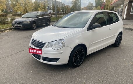 Volkswagen Polo IV рестайлинг, 2009 год, 580 000 рублей, 2 фотография