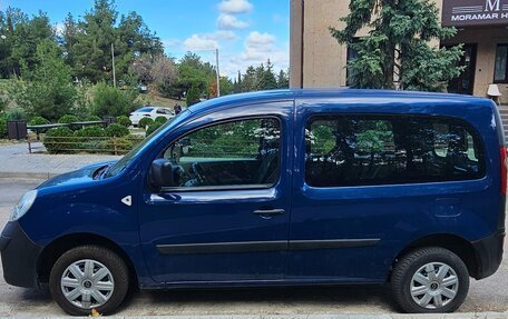 Renault Kangoo II рестайлинг, 2009 год, 850 000 рублей, 2 фотография