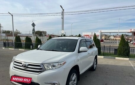 Toyota Highlander III, 2012 год, 2 700 000 рублей, 7 фотография