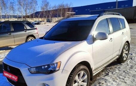 Mitsubishi Outlander III рестайлинг 3, 2012 год, 1 550 000 рублей, 1 фотография