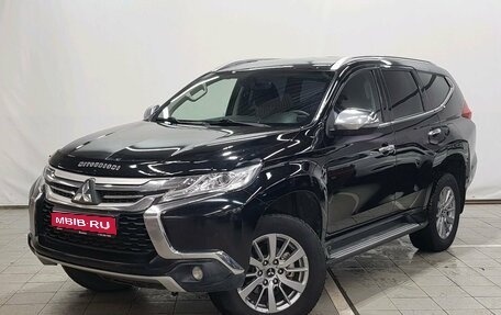 Mitsubishi Pajero Sport III рестайлинг, 2017 год, 2 270 000 рублей, 1 фотография