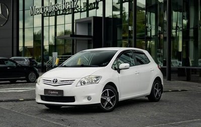 Toyota Auris II, 2011 год, 1 119 000 рублей, 1 фотография