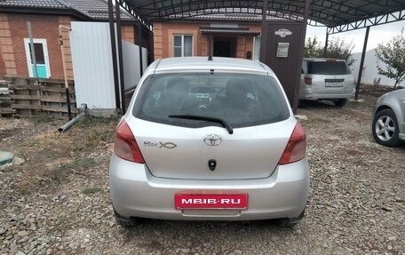 Toyota Vitz, 2007 год, 670 000 рублей, 2 фотография