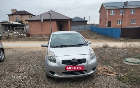 Toyota Vitz, 2007 год, 670 000 рублей, 3 фотография