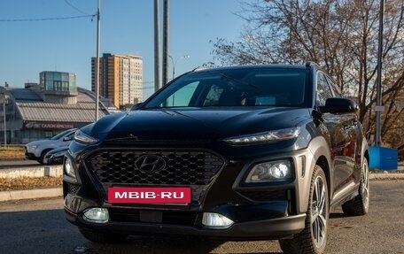 Hyundai Kona I, 2020 год, 2 350 000 рублей, 2 фотография