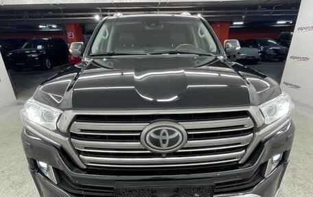 Toyota Land Cruiser 200, 2016 год, 6 350 000 рублей, 5 фотография