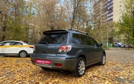 Mitsubishi Outlander III рестайлинг 3, 2004 год, 678 000 рублей, 3 фотография