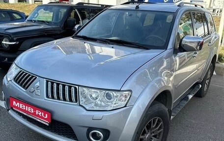 Mitsubishi Pajero Sport II рестайлинг, 2012 год, 2 097 000 рублей, 2 фотография