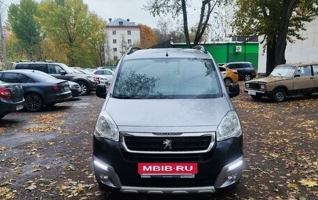 Peugeot Partner II рестайлинг 2, 2017 год, 1 717 000 рублей, 6 фотография