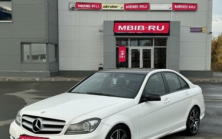 Mercedes-Benz C-Класс, 2012 год, 1 690 000 рублей, 1 фотография