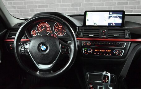 BMW 3 серия, 2013 год, 2 330 000 рублей, 15 фотография