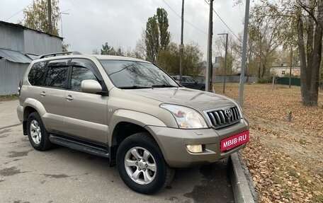 Toyota Land Cruiser Prado 120 рестайлинг, 2005 год, 2 100 000 рублей, 5 фотография