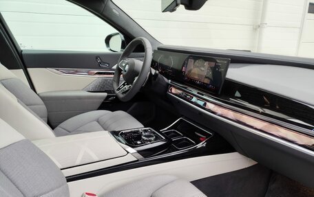 BMW 7 серия, 2024 год, 26 985 000 рублей, 19 фотография