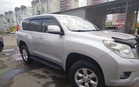 Toyota Land Cruiser Prado 150 рестайлинг 2, 2010 год, 2 700 000 рублей, 4 фотография