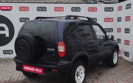 Chevrolet Niva I рестайлинг, 2004 год, 299 900 рублей, 4 фотография