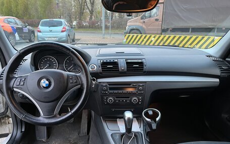 BMW 1 серия, 2011 год, 1 050 000 рублей, 9 фотография