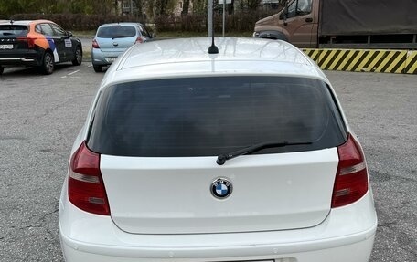 BMW 1 серия, 2011 год, 1 050 000 рублей, 5 фотография