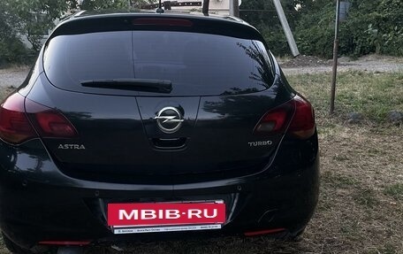 Opel Astra J, 2011 год, 720 000 рублей, 5 фотография