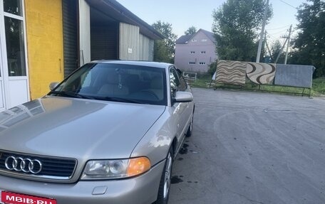 Audi A4, 2000 год, 450 000 рублей, 8 фотография