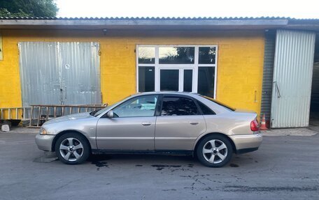 Audi A4, 2000 год, 450 000 рублей, 13 фотография