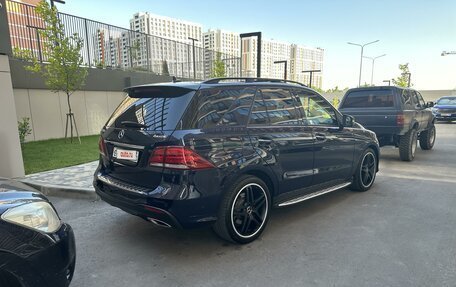 Mercedes-Benz GLE, 2015 год, 3 200 000 рублей, 9 фотография