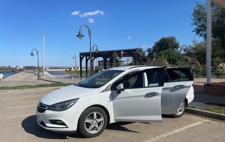 Opel Astra K, 2017 год, 1 500 000 рублей, 5 фотография