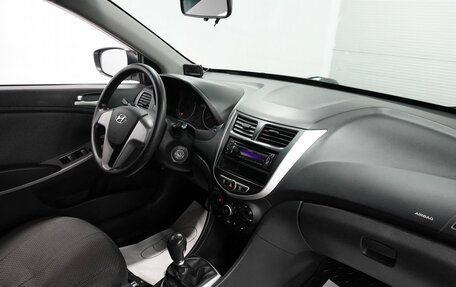 Hyundai Solaris II рестайлинг, 2013 год, 948 000 рублей, 11 фотография