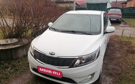 KIA Rio III рестайлинг, 2015 год, 1 390 000 рублей, 1 фотография