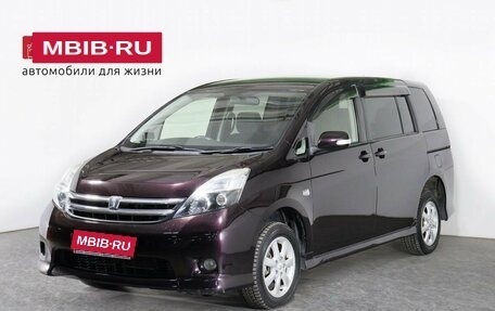 Toyota ISis I, 2012 год, 1 220 000 рублей, 1 фотография