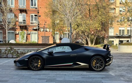 Lamborghini Huracán, 2019 год, 29 990 000 рублей, 2 фотография