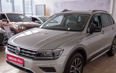 Volkswagen Tiguan II, 2019 год, 3 100 000 рублей, 3 фотография