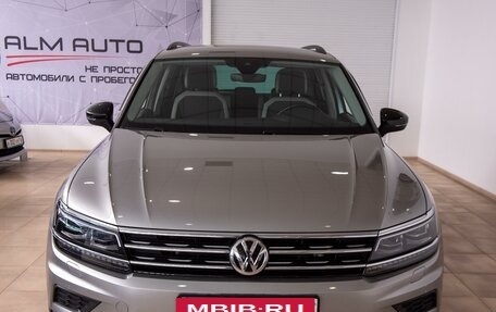 Volkswagen Tiguan II, 2019 год, 3 100 000 рублей, 2 фотография