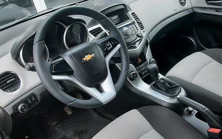 Chevrolet Cruze II, 2012 год, 990 000 рублей, 9 фотография