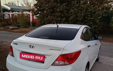 Hyundai Solaris II рестайлинг, 2012 год, 645 000 рублей, 5 фотография