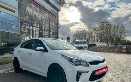 KIA Rio IV, 2018 год, 1 649 000 рублей, 3 фотография