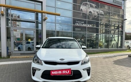 KIA Rio IV, 2018 год, 1 649 000 рублей, 2 фотография